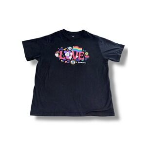 Walt Disney World Love Mickey Mouse Rainbow Pride Graphic‎ Black T-Shirt